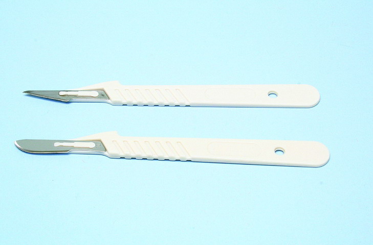 Disposable scalpels #10