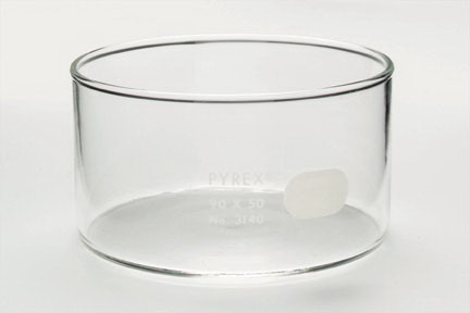 Pyrex* Brand Crystallizing Dish, Capacity: 9.13 oz. (270mL); Dia. x H: 3.54 x 1.96 in.