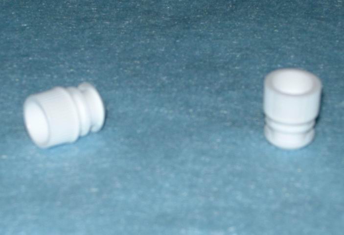 12 mm Flanged cap - White