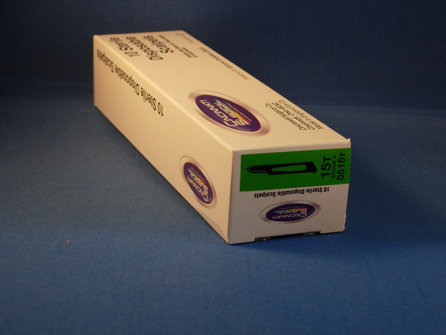 Scalpels, Sterile Disposable with #15 blade